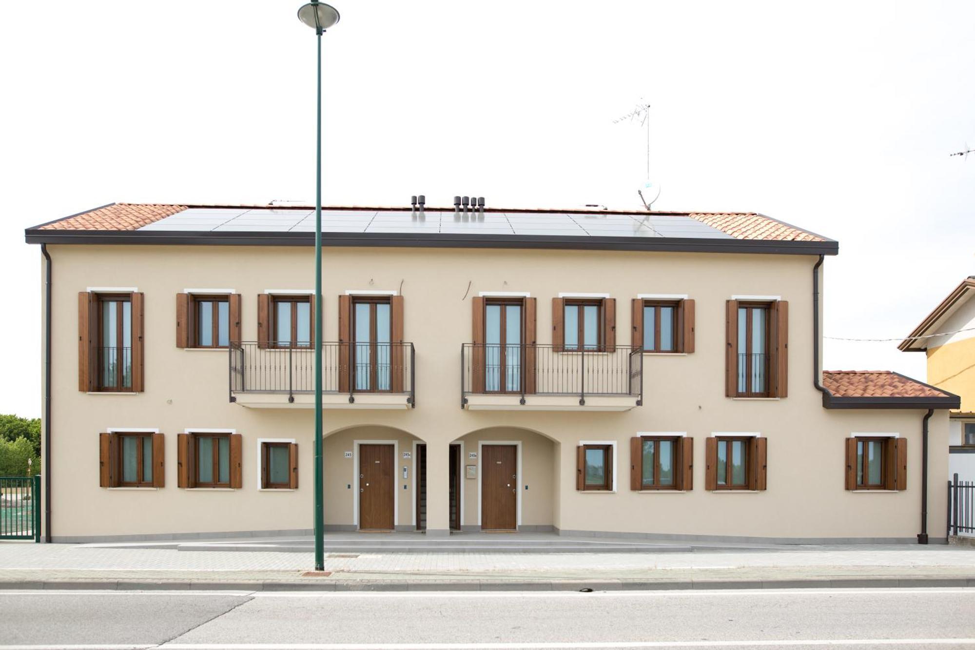 Queen Venice Fly Apartments Campalto Exterior photo