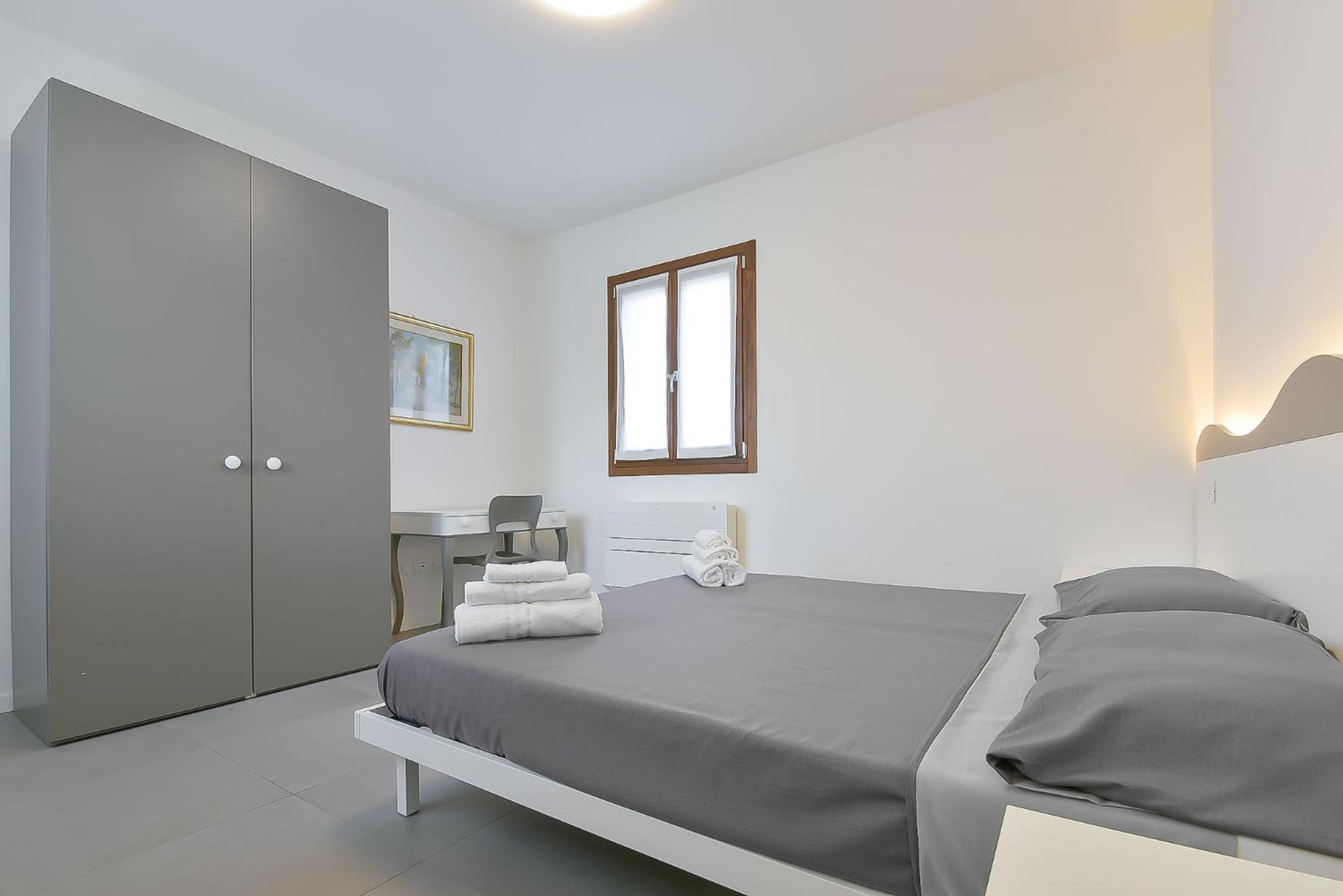 Queen Venice Fly Apartments Campalto Exterior photo